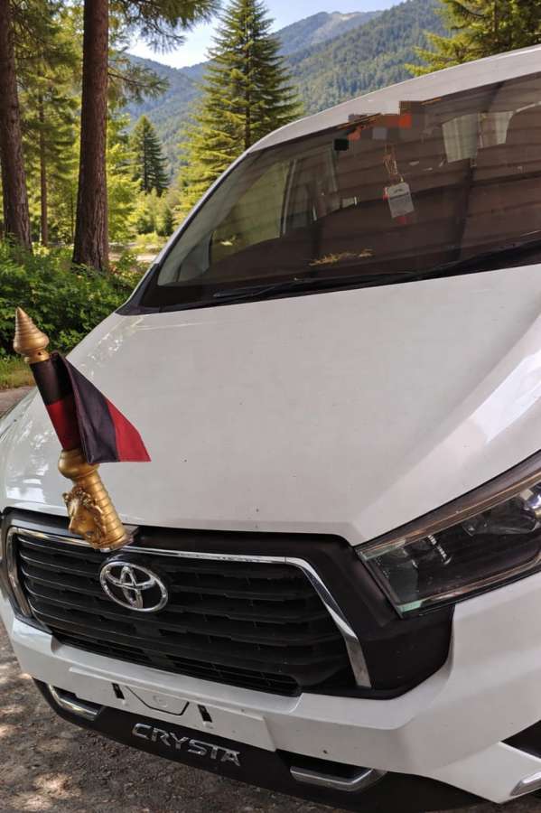 Toyota Innova Crysta 2.4 VX 7Str